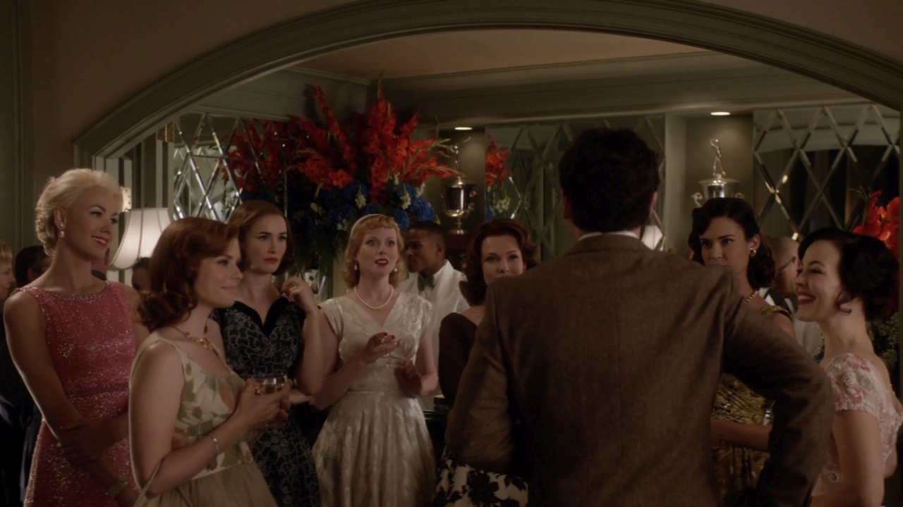 TheAstronautWivesClub_1x01_Launch_0085.jpg