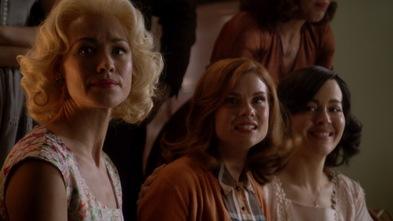 TheAstronautWivesClub_1x02_Protocol_0148.jpg