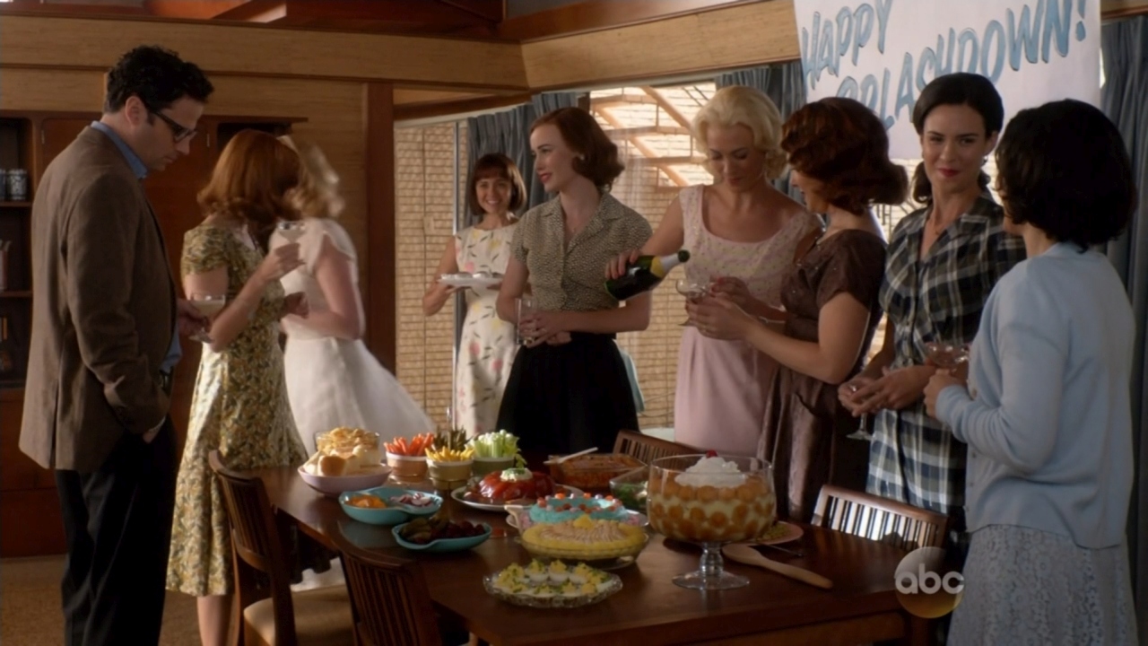 TheAstronautWivesClub_1x04_Liftoff_0068.jpg