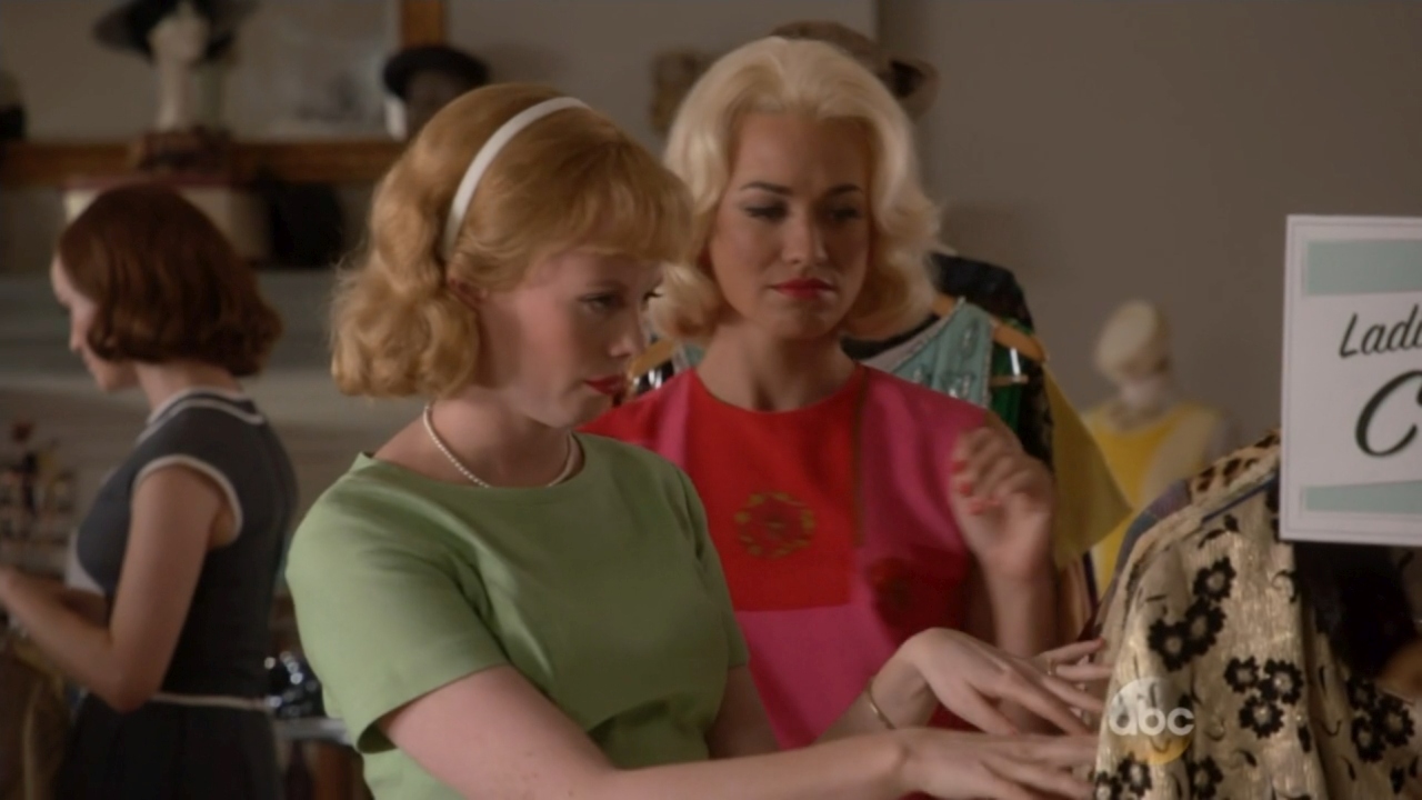 TheAstronautWivesClub_1x04_Liftoff_0084.jpg