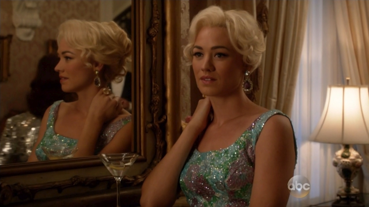 TheAstronautWivesClub_1x04_Liftoff_0132.jpg